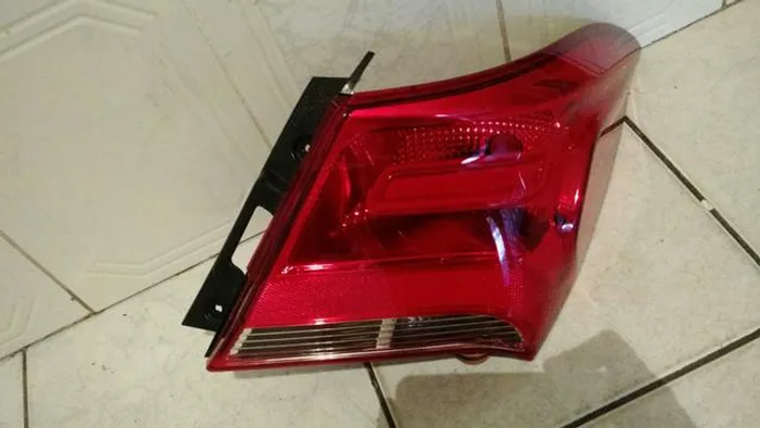 Lanterna Traseira Direita Chevrolet Onix/prisma 2017 2018