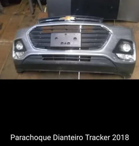 Parachoque dianteiro Tracker 18 completo