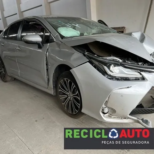 Sucata de corolla 2022 Altis para retirada de peças