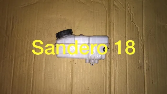 Reservatório freio Sandero 18