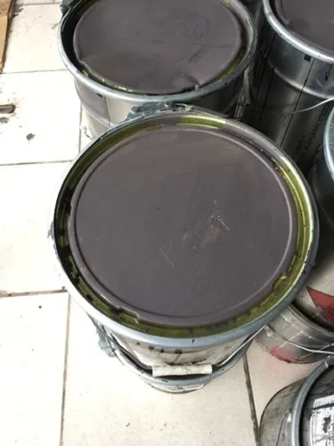 Tinta para piso latão 18 Litros R$ 150 ,00 a vista