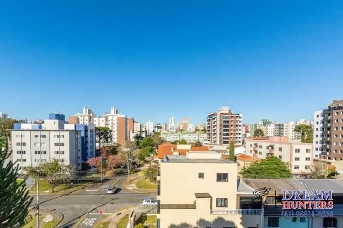 Cobertura com 4 dormitórios à venda, 217 m², no Bairro Vila Izabel - Curitiba/PR