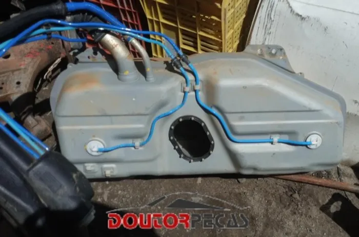 Tanque de combustível uno vivace 2016