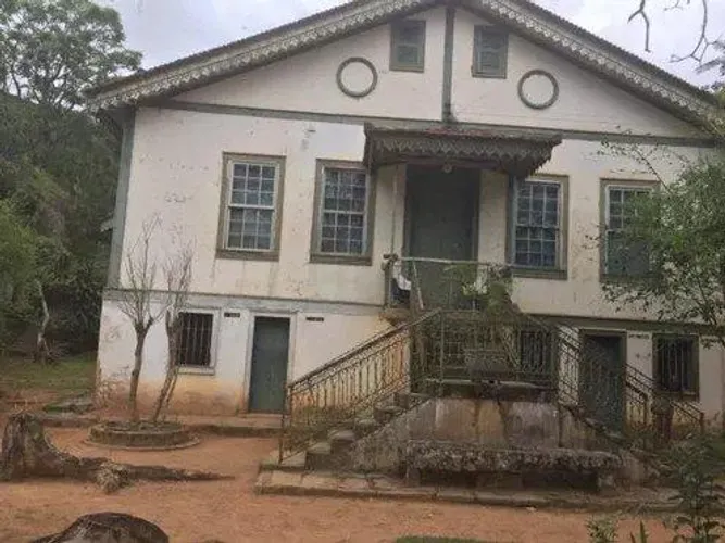 Fazenda centenária. Paraíba do Sul-RJ