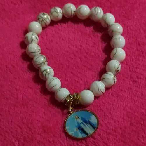 Pulseira de perolas brancas - Nossa Senhora das Graças