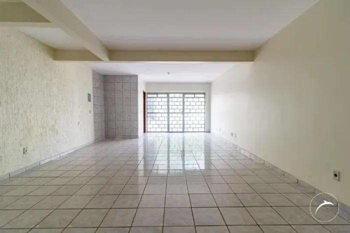 QNM 4 - Prédio para venda , em Ceilândia (Norte) com lote de 250 m²
