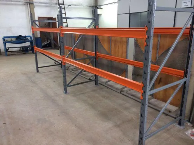 Porta pallets - Estruturas para armazenagem pesada