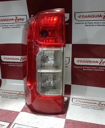 Lanterna traseira esquerda Frontier Recuperada similar 