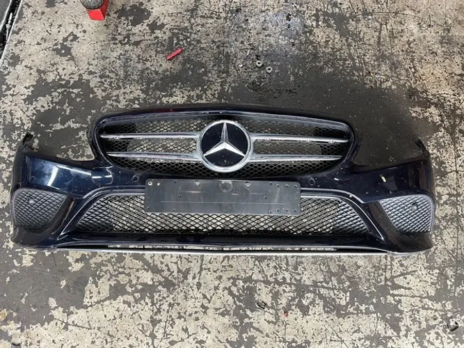 Sucata peças Mercedes c180 batida 2019