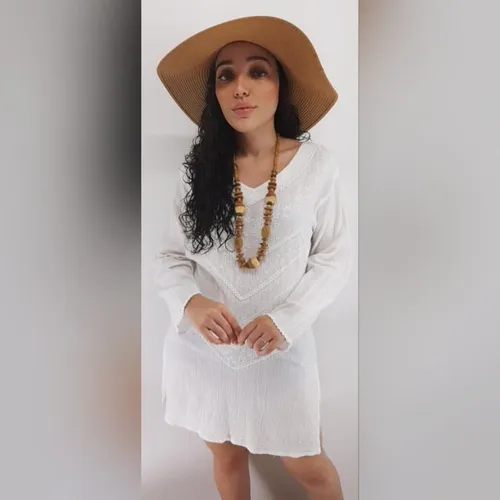 Saida de Praia, Vestidos, Calças blusas, Sapatos,Bolsas, e acessórios