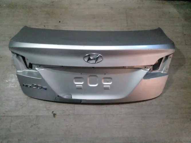 tampa traseira hb20