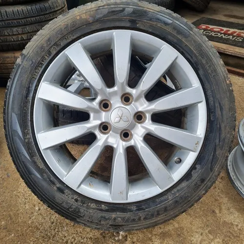 Jogo com 3 Rodas e Pneus Asx aro 18 2015 a 2019