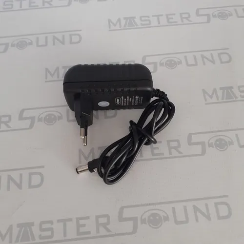 Fonte alimentação  12V  com pino P4. 2A. Nova.