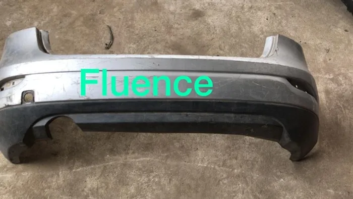 Parachoque traseiro fluence 