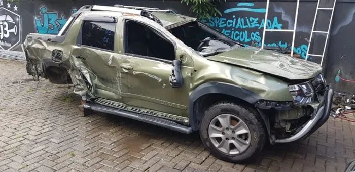Sucata Renault oroch 2.0 manual 2016 - Retirada de peças