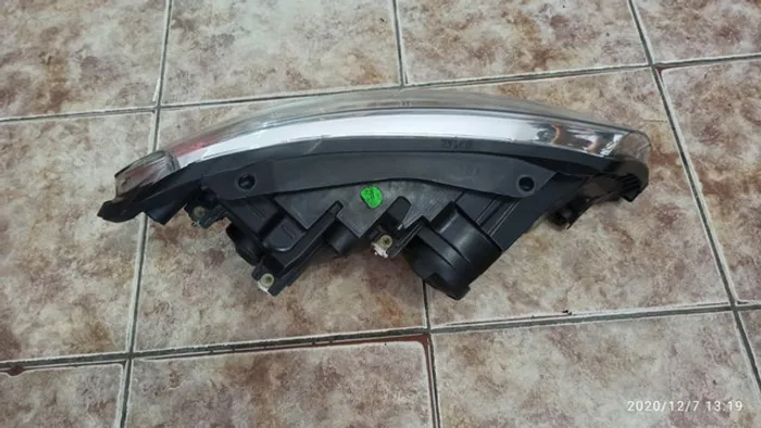 Farol  gol g6 máscara cromada 