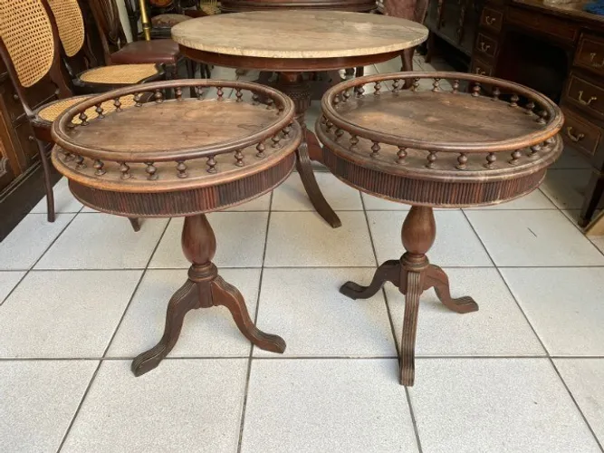 Par de Mesa Lateral Estilo Inglês em Jacarandá Maciças