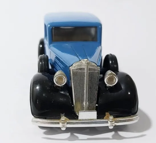 Packard Super Eight Formal Sedan 1937 Miniatura Solido Esc/1:43