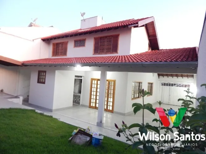 Casa Zona 5 Parque do Horto , próximo hospital Paraná, Teixeira Mendes