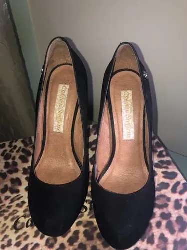 Sapato salto alto tipo agulha Carmen Steffens tamanho 35 Um luxo só