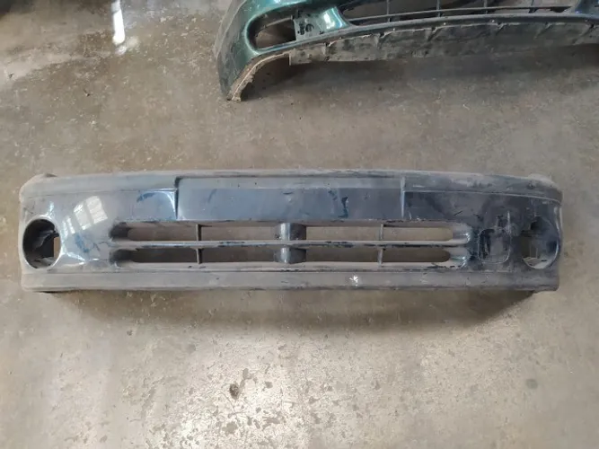 Parachoque Renault Laguna 1999 2000 2001 2002