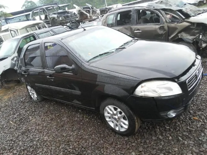 Sucata Fiat Palio ELX 1.0 80cvs Flex 2008 vendido em peças