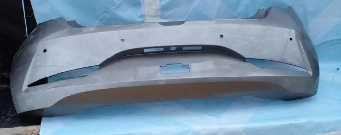 Parachoque traseiro Hyundai Hb20 Hatch 20\22 c\det
