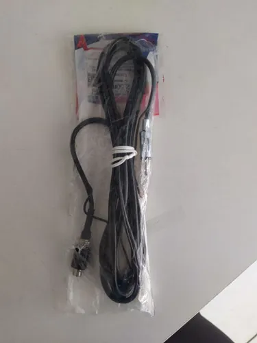 Extensão , conector , para antena. Nova instalada. R$  50,00. 