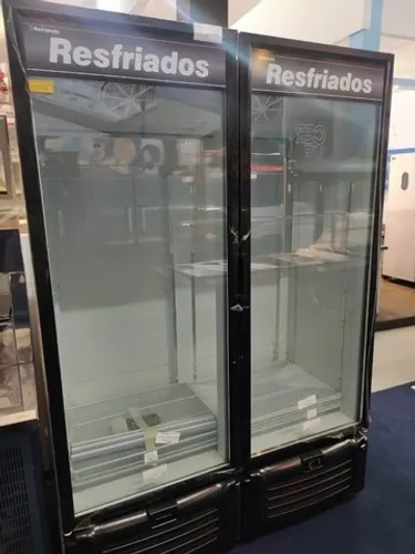 Expositor 2 portas refrimate temperatura 0 a 5°