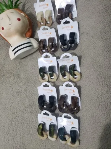 10 pares de Brinco de Pedra Resina - 10 pares por 50,00