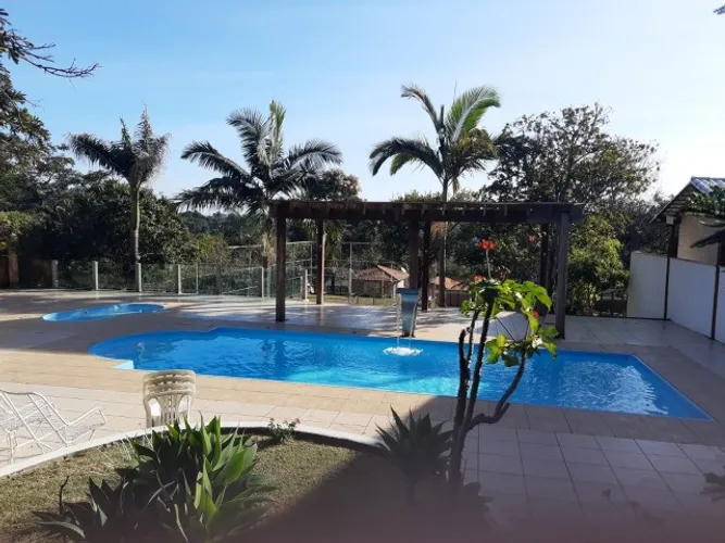 Sítio em Contagem com piscina, sauna e área de churrasco para final de semana ou evento