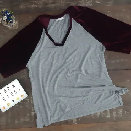 Blusa manga veludo