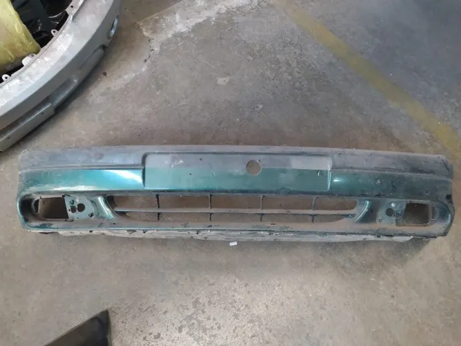 Parachoque Renault Laguna 1994 1995 1996 1997 1998