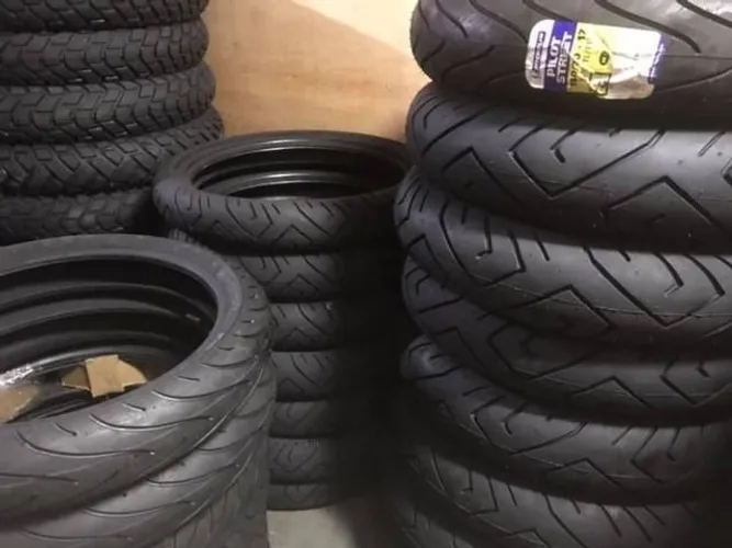 pneu cg ybr fan de moto levorin remold