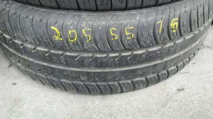 Pneu 205 55 15 Goodyear vw fox