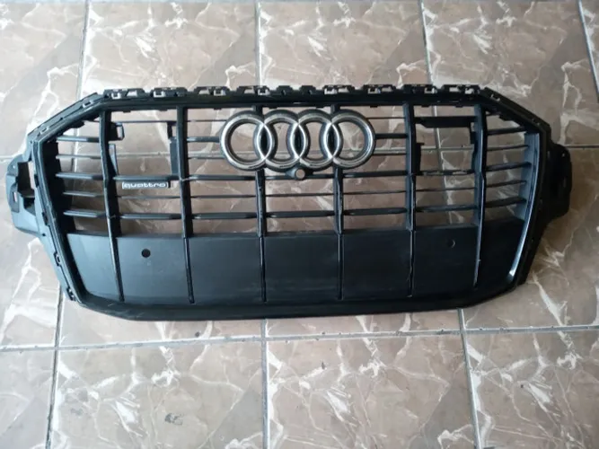 Grade Audi Q7 2021 S-line