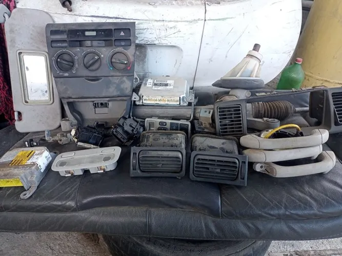 Peças para Corolla 2005
