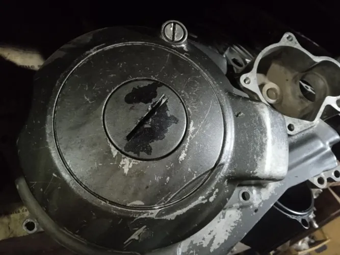 Tampa motor yamaha xt600  2002