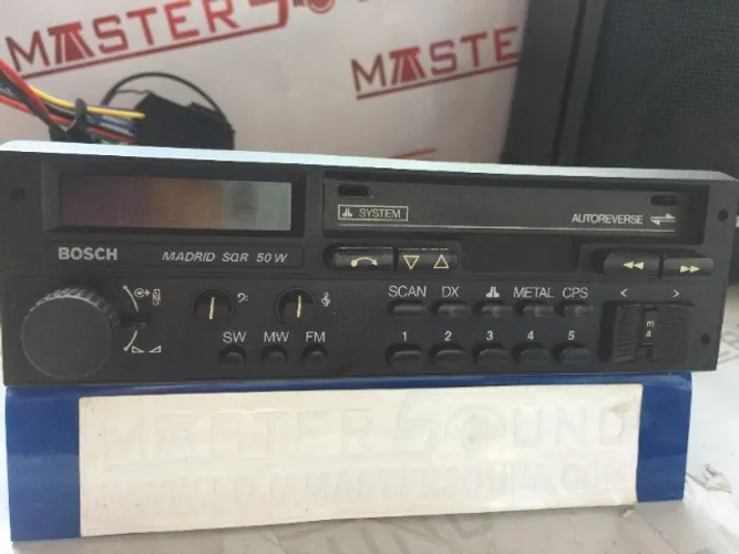 toca fita radio bosch madrid sqr 50 watts novo na embalagem, instalado no seu carro