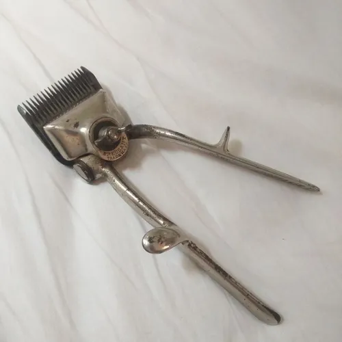 Antiga máquina de cortar cabelo