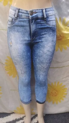 Calça jeans capri vizzary tam 40