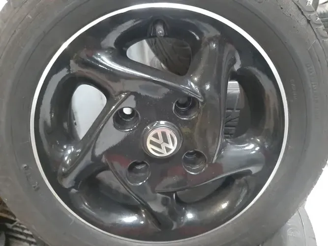 Roda aro 14 Joly Porsche preta com borda diamantada vw brasilia 4x130