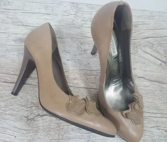 Lindo scarpin marca Bottero 37