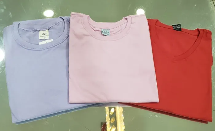 Kit Camiseta Básica Algodão 3un. Masculino de Varias Cores