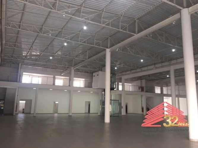 Locação galpão/armazém/deposito na penha- localização comercial 2720 m2 AT e 1890 m2 útil