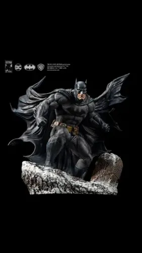 Batman Hush XM Studios 