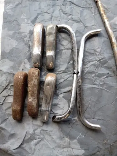 Peças do parachoque do fusquinha, para restaurar