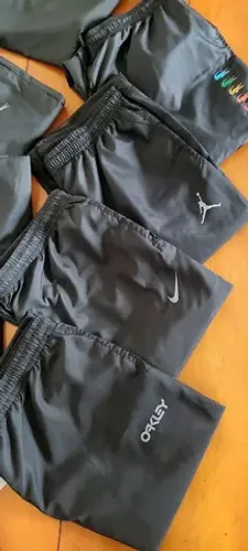 Calça Corta Vento impermeável 