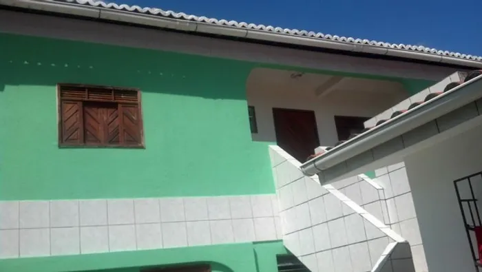 Alugo Suites mobiliada 