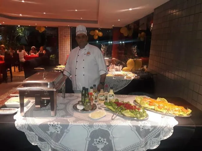 BUFFET A DOMICÍLIO ( UM EVENTO EM SUA CASA)